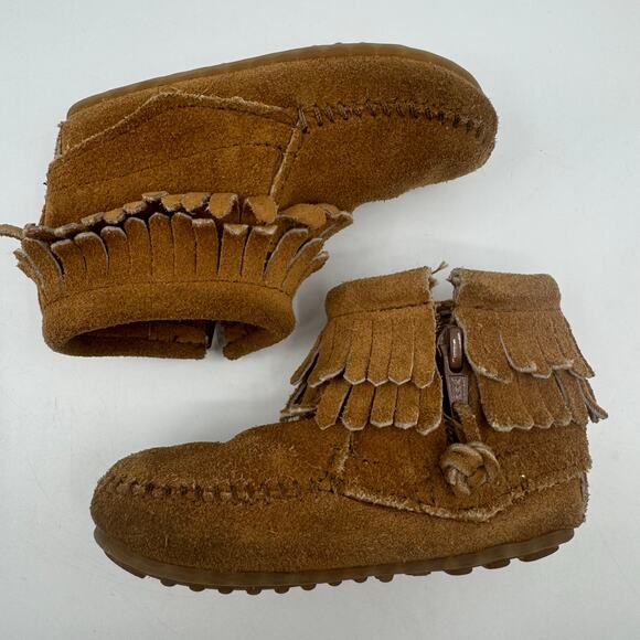 Minnetonka Double Fringe Side Zip Bootie Brown Suede Leather Little Kids US 5 - Picture 10 of 14
